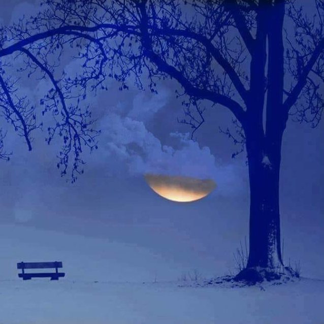 Белая холодная луна. Зима и холодная Луна. Февраль это удивительный месяц. Игра холодная Луна.